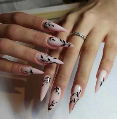 Nude Vine Nails